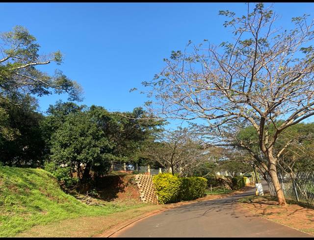 713M² VACANT LAND FOR SALE IN ILLOVO BEACH